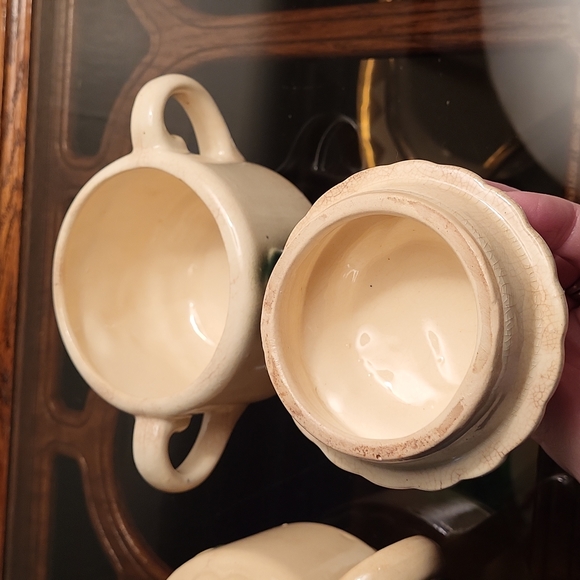 Vintage McCoy Brushed Creamer and Sugar Bowl - Picture 7 of 9